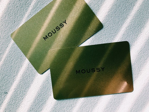 MOUSSY_GOLDカード